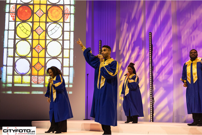 4Real American Gospel auf der Bühne